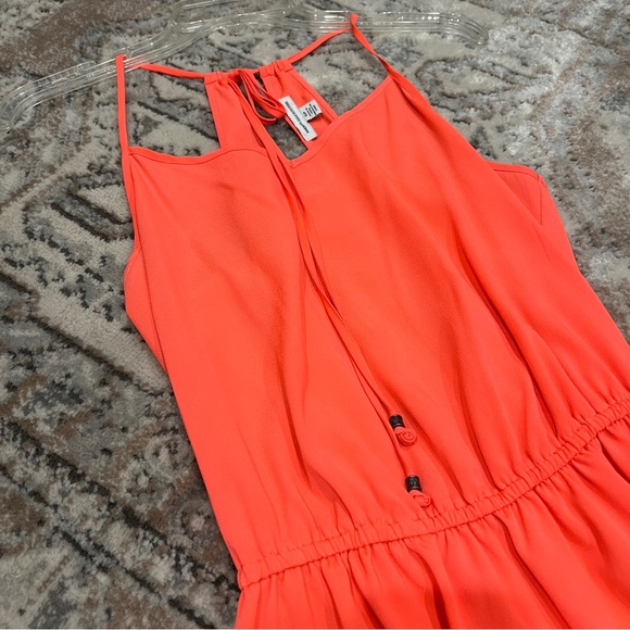 Fluorescent dress with keyhole tie back and cinch waist - Picture 5 of 6